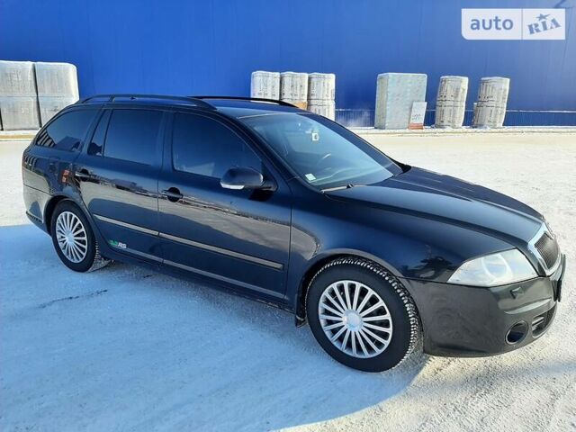 Черный Шкода Октавия, объемом двигателя 2 л и пробегом 452 тыс. км за 6300 $, фото 4 на Automoto.ua