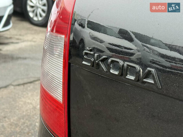 Черный Шкода Октавия, объемом двигателя 2 л и пробегом 196 тыс. км за 7850 $, фото 24 на Automoto.ua