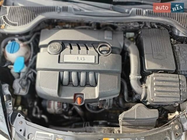 Шкода Октавія 2007 у Івано-Франківську на Automoto.ua Чорний Шкода Октавія, об'ємом двигуна 1.6 л та пробігом 241 тис. км за 6100 $, фото 11 на Automoto.ua