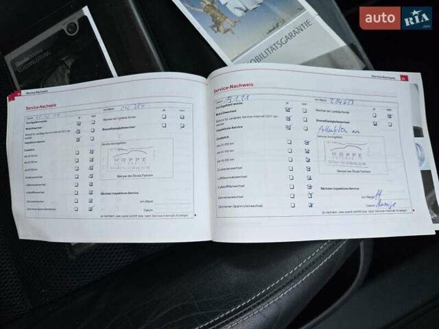 Чорний Шкода Октавія, об'ємом двигуна 2 л та пробігом 239 тис. км за 7300 $, фото 66 на Automoto.ua