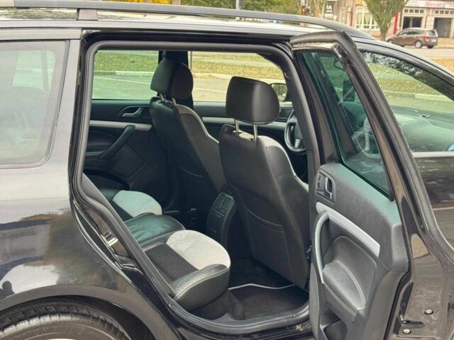 Черный Шкода Октавия, объемом двигателя 2 л и пробегом 250 тыс. км за 6990 $, фото 12 на Automoto.ua