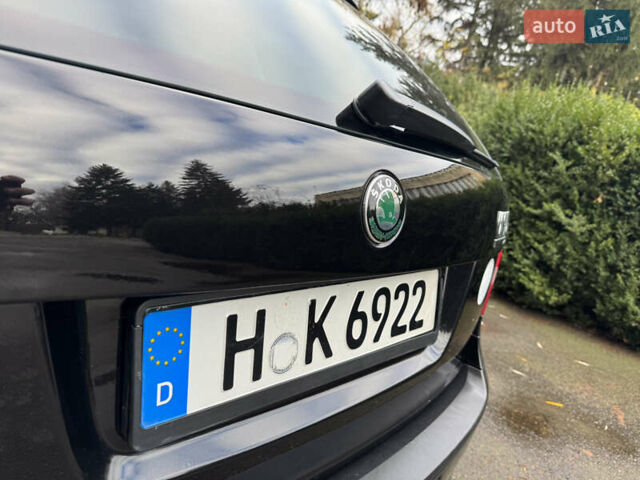 Черный Шкода Октавия, объемом двигателя 1.6 л и пробегом 210 тыс. км за 6450 $, фото 6 на Automoto.ua