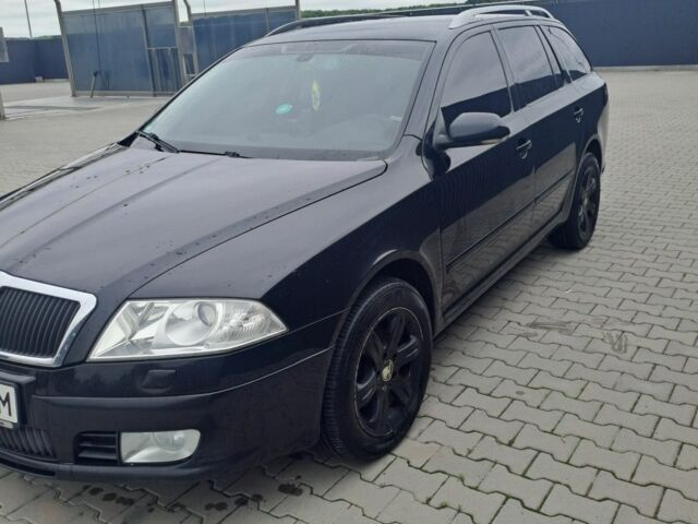 Черный Шкода Октавия, объемом двигателя 1.8 л и пробегом 28 тыс. км за 5700 $, фото 4 на Automoto.ua