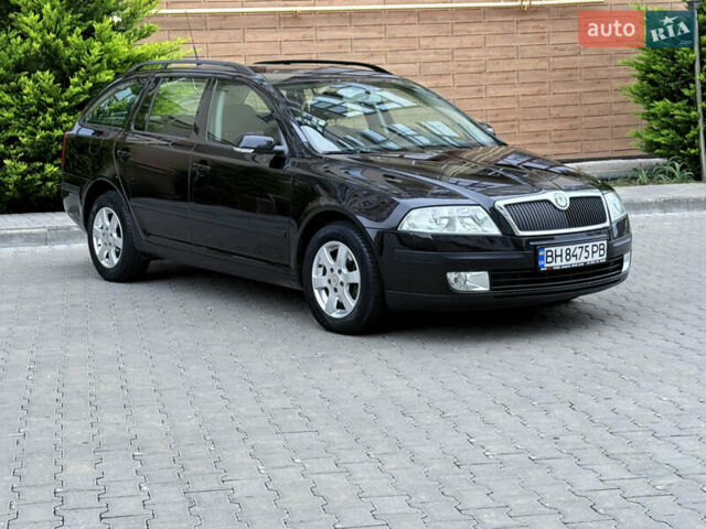 Чорний Шкода Октавія, об'ємом двигуна 1.9 л та пробігом 220 тис. км за 7499 $, фото 46 на Automoto.ua