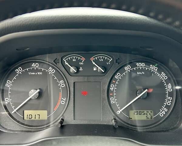 Черный Шкода Октавия, объемом двигателя 1.6 л и пробегом 198 тыс. км за 6300 $, фото 25 на Automoto.ua