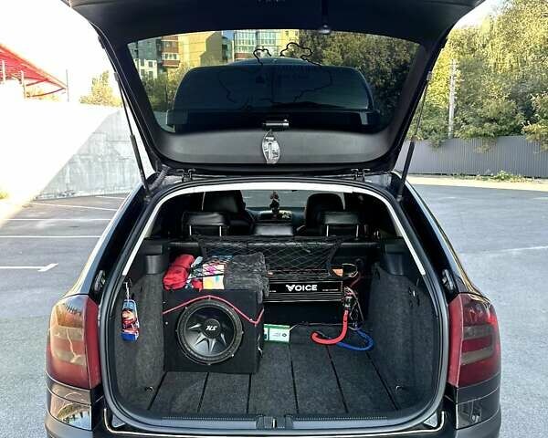 Чорний Шкода Октавія, об'ємом двигуна 2 л та пробігом 451 тис. км за 8200 $, фото 11 на Automoto.ua