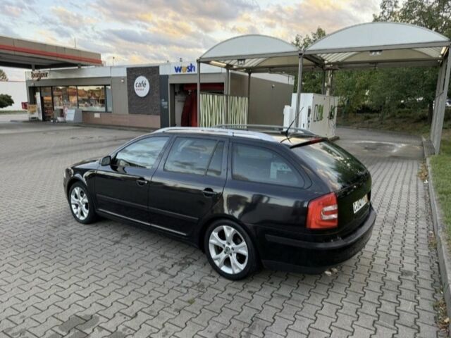 Черный Шкода Октавия, объемом двигателя 1.9 л и пробегом 188 тыс. км за 2951 $, фото 3 на Automoto.ua