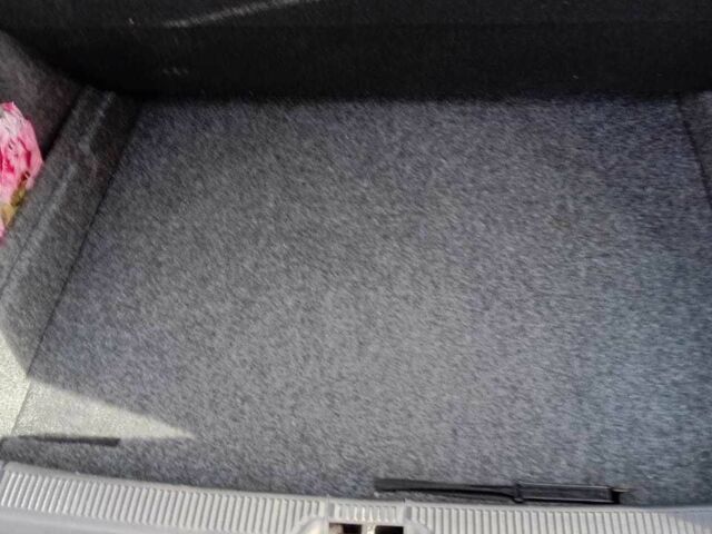 Черный Шкода Октавия, объемом двигателя 1.6 л и пробегом 241 тыс. км за 6100 $, фото 13 на Automoto.ua