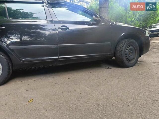 Черный Шкода Октавия, объемом двигателя 1.6 л и пробегом 294 тыс. км за 6200 $, фото 7 на Automoto.ua