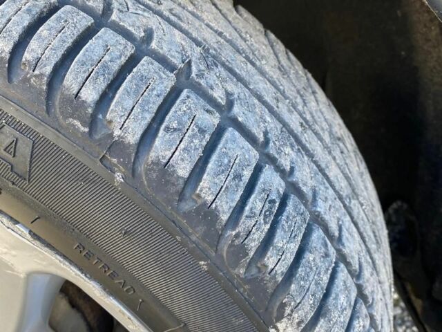 Черный Шкода Октавия, объемом двигателя 1.9 л и пробегом 333 тыс. км за 3300 $, фото 16 на Automoto.ua