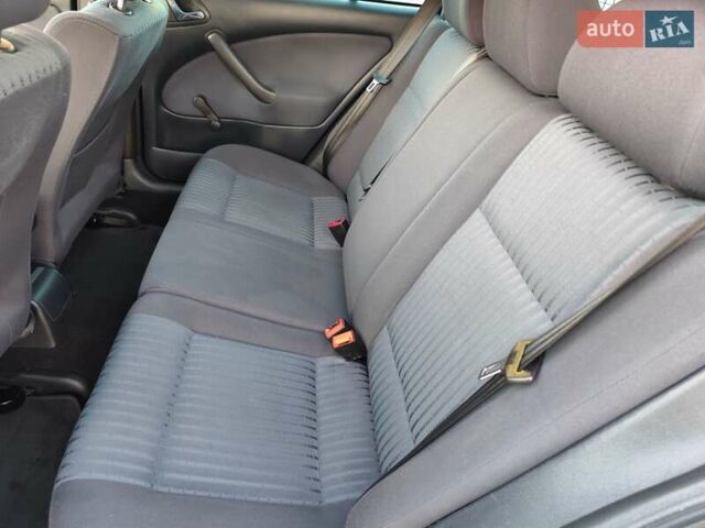 Черный Шкода Октавия, объемом двигателя 1.6 л и пробегом 183 тыс. км за 6999 $, фото 57 на Automoto.ua