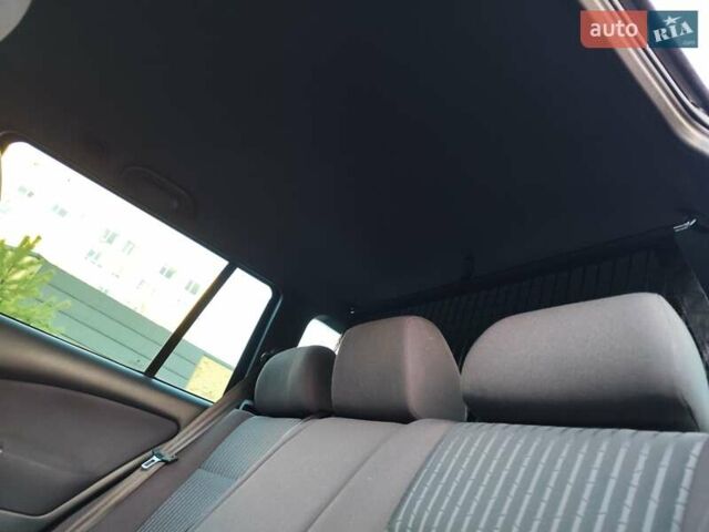 Черный Шкода Октавия, объемом двигателя 1.6 л и пробегом 183 тыс. км за 6999 $, фото 60 на Automoto.ua