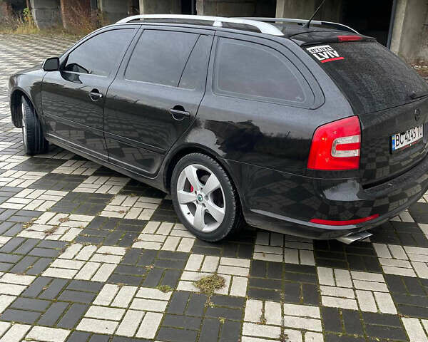 Черный Шкода Октавия, объемом двигателя 2 л и пробегом 289 тыс. км за 7950 $, фото 2 на Automoto.ua