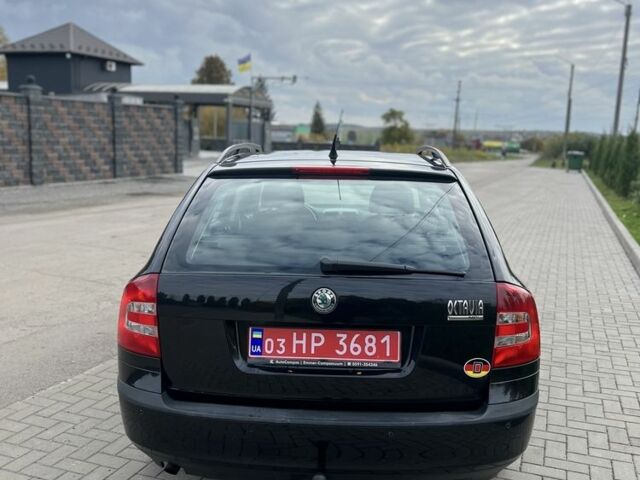 Чорний Шкода Октавія, об'ємом двигуна 1.6 л та пробігом 221 тис. км за 6100 $, фото 3 на Automoto.ua