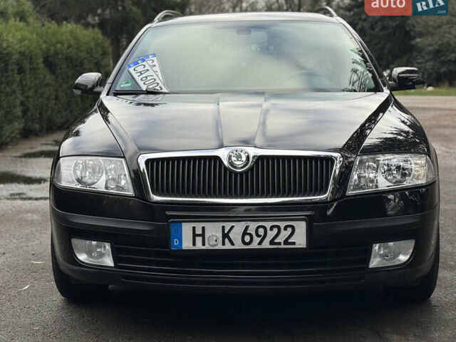 Черный Шкода Октавия, объемом двигателя 1.6 л и пробегом 210 тыс. км за 6450 $, фото 2 на Automoto.ua