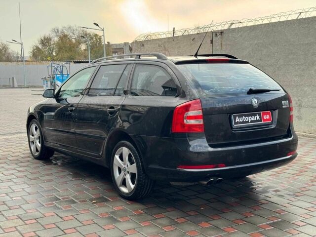 Черный Шкода Октавия, объемом двигателя 1.8 л и пробегом 252 тыс. км за 5990 $, фото 4 на Automoto.ua