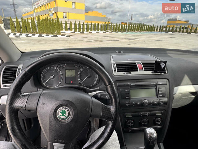 Шкода Октавия 2007 в Житомире на Automoto.ua Черный Шкода Октавия, объемом двигателя 1.9 л и пробегом 209 тыс. км за 6199 $, фото 10 на Automoto.ua