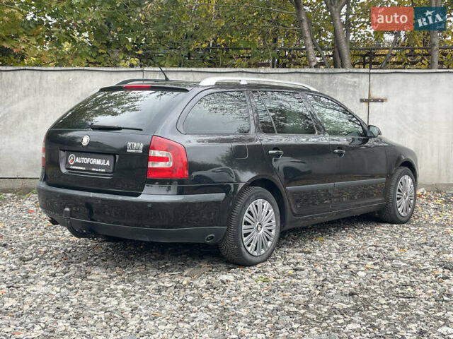 Черный Шкода Октавия, объемом двигателя 1.6 л и пробегом 226 тыс. км за 6290 $, фото 5 на Automoto.ua