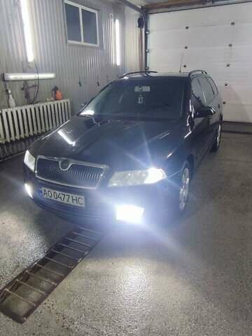 Черный Шкода Октавия, объемом двигателя 1.9 л и пробегом 300 тыс. км за 7500 $, фото 2 на Automoto.ua