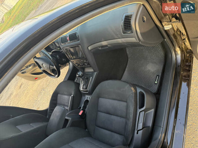 Чорний Шкода Октавія, об'ємом двигуна 1.97 л та пробігом 359 тис. км за 7800 $, фото 16 на Automoto.ua