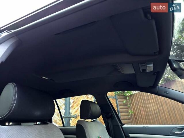 Чорний Шкода Октавія, об'ємом двигуна 2 л та пробігом 239 тис. км за 7300 $, фото 53 на Automoto.ua