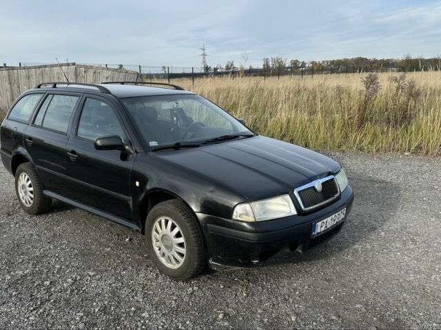 Черный Шкода Октавия, объемом двигателя 1.9 л и пробегом 300 тыс. км за 1999 $, фото 2 на Automoto.ua