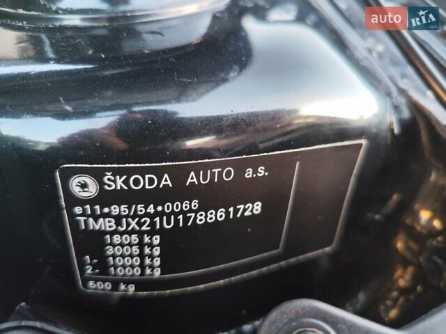 Черный Шкода Октавия, объемом двигателя 1.6 л и пробегом 183 тыс. км за 6999 $, фото 77 на Automoto.ua