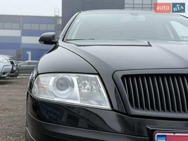 Черный Шкода Октавия, объемом двигателя 2 л и пробегом 196 тыс. км за 7850 $, фото 17 на Automoto.ua