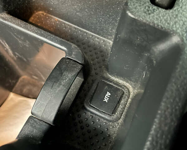 Черный Шкода Октавия, объемом двигателя 1.8 л и пробегом 189 тыс. км за 6700 $, фото 29 на Automoto.ua