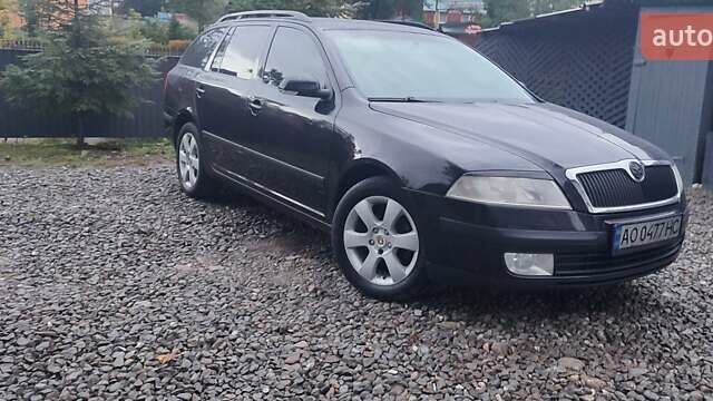 Черный Шкода Октавия, объемом двигателя 1.9 л и пробегом 300 тыс. км за 7500 $, фото 1 на Automoto.ua
