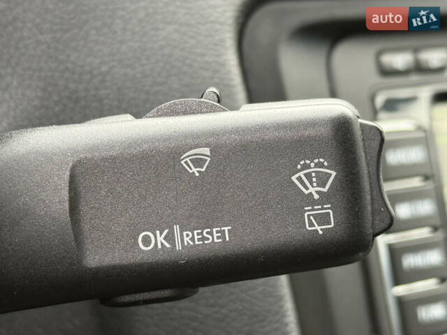 Черный Шкода Октавия, объемом двигателя 2 л и пробегом 196 тыс. км за 7850 $, фото 53 на Automoto.ua