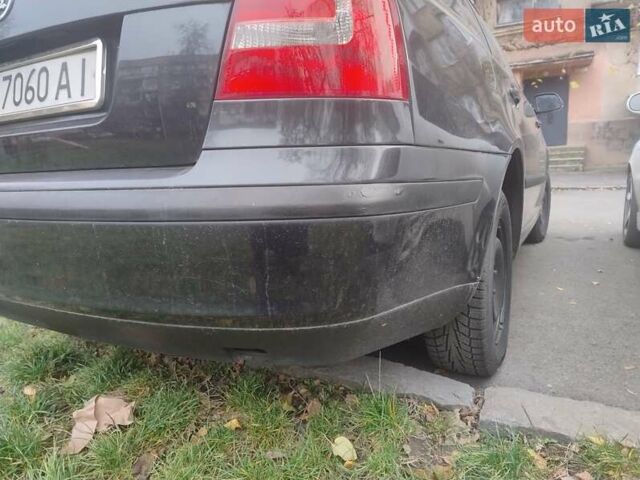 Черный Шкода Октавия, объемом двигателя 1.6 л и пробегом 303 тыс. км за 3900 $, фото 8 на Automoto.ua