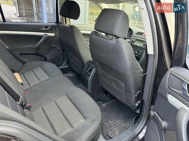 Черный Шкода Октавия, объемом двигателя 1.8 л и пробегом 252 тыс. км за 5990 $, фото 11 на Automoto.ua