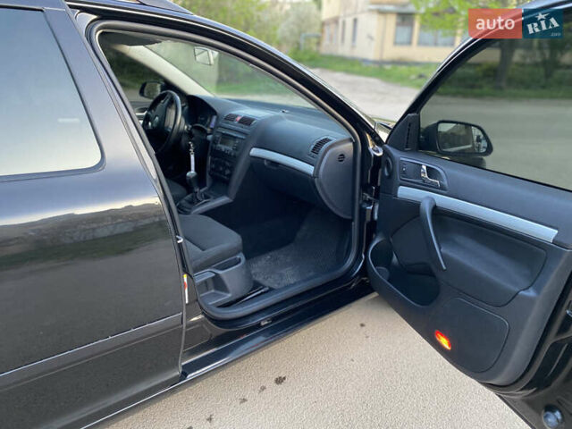 Шкода Октавия 2007 в Полтаве на Automoto.ua Черный Шкода Октавия, объемом двигателя 1.8 л и пробегом 263 тыс. км за 5500 $, фото 7 на Automoto.ua