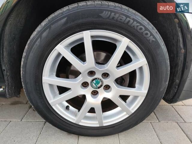 Черный Шкода Октавия, объемом двигателя 1.6 л и пробегом 183 тыс. км за 6999 $, фото 32 на Automoto.ua