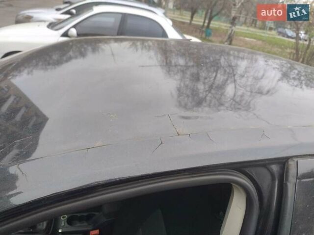 Черный Шкода Октавия, объемом двигателя 1.6 л и пробегом 303 тыс. км за 3900 $, фото 20 на Automoto.ua