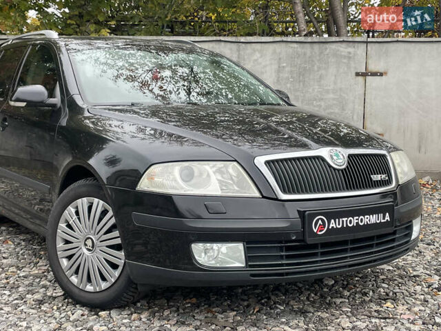 Черный Шкода Октавия, объемом двигателя 1.6 л и пробегом 226 тыс. км за 6290 $, фото 3 на Automoto.ua