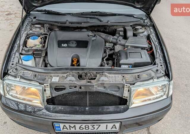 Чорний Шкода Октавія, об'ємом двигуна 1.6 л та пробігом 144 тис. км за 6999 $, фото 16 на Automoto.ua