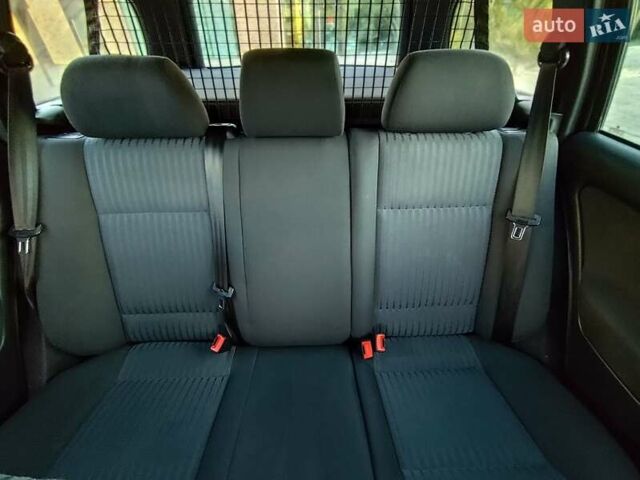 Черный Шкода Октавия, объемом двигателя 1.6 л и пробегом 183 тыс. км за 6999 $, фото 50 на Automoto.ua