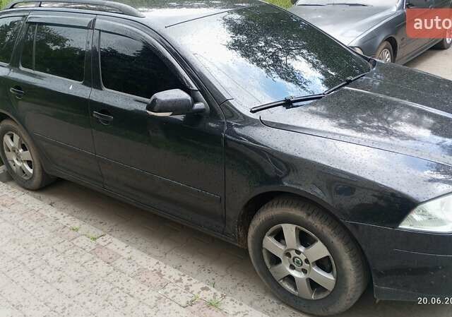 Черный Шкода Октавия, объемом двигателя 1.98 л и пробегом 276 тыс. км за 6000 $, фото 1 на Automoto.ua
