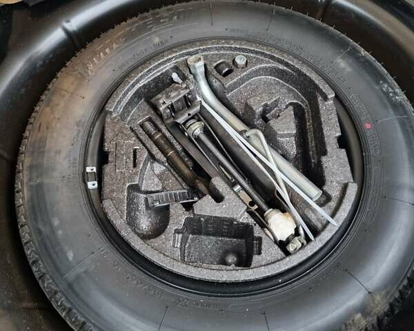 Черный Шкода Октавия, объемом двигателя 1.6 л и пробегом 214 тыс. км за 7499 $, фото 16 на Automoto.ua