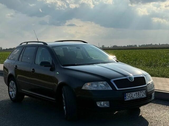 Чорний Шкода Октавія, об'ємом двигуна 1.9 л та пробігом 211 тис. км за 1900 $, фото 1 на Automoto.ua