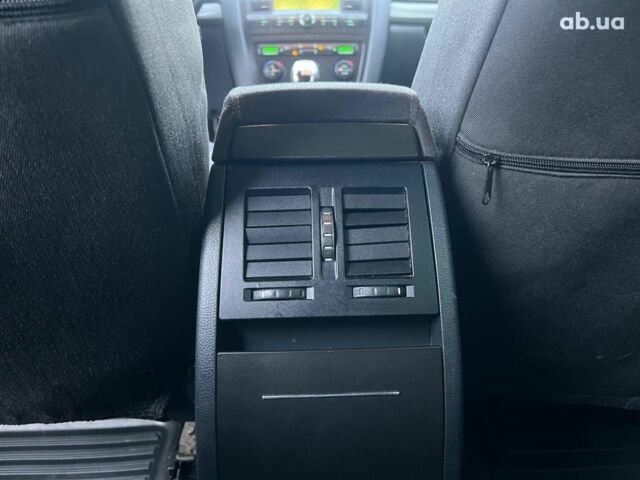 Чорний Шкода Октавія, об'ємом двигуна 2 л та пробігом 307 тис. км за 6990 $, фото 34 на Automoto.ua