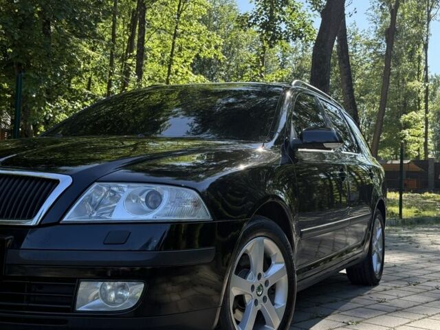 Черный Шкода Октавия, объемом двигателя 1.6 л и пробегом 250 тыс. км за 6666 $, фото 5 на Automoto.ua