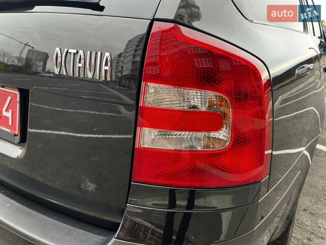 Чорний Шкода Октавія, об'ємом двигуна 1.8 л та пробігом 149 тис. км за 7399 $, фото 19 на Automoto.ua