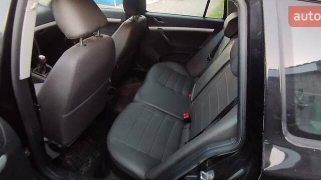 Черный Шкода Октавия, объемом двигателя 1.9 л и пробегом 355 тыс. км за 5100 $, фото 9 на Automoto.ua