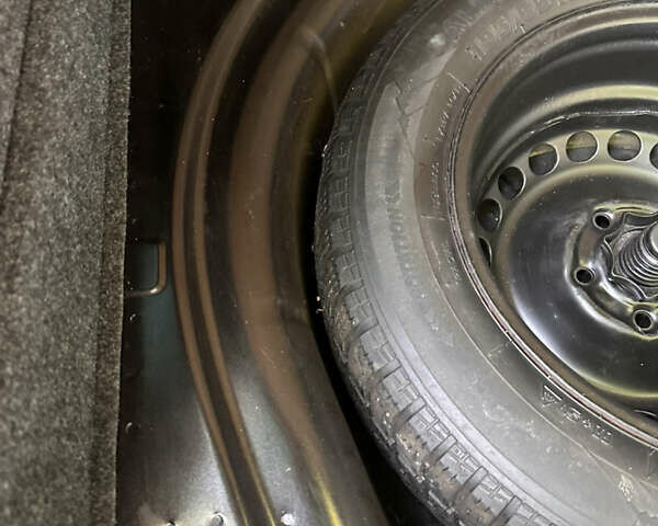 Черный Шкода Октавия, объемом двигателя 1.6 л и пробегом 204 тыс. км за 6450 $, фото 36 на Automoto.ua