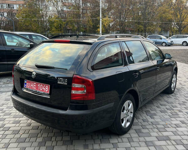 Чорний Шкода Октавія, об'ємом двигуна 1.6 л та пробігом 210 тис. км за 6900 $, фото 8 на Automoto.ua