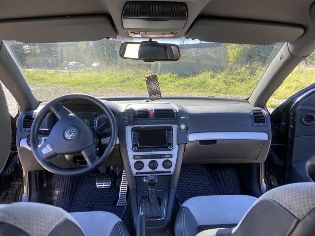 Чорний Шкода Октавія, об'ємом двигуна 2 л та пробігом 266 тис. км за 7700 $, фото 5 на Automoto.ua