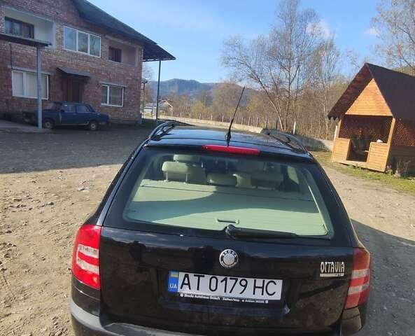 Чорний Шкода Октавія, об'ємом двигуна 1.6 л та пробігом 215 тис. км за 7800 $, фото 3 на Automoto.ua